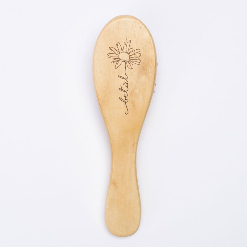 Papatya Tasarımlı Kişiye Özel Ahşap Tarak