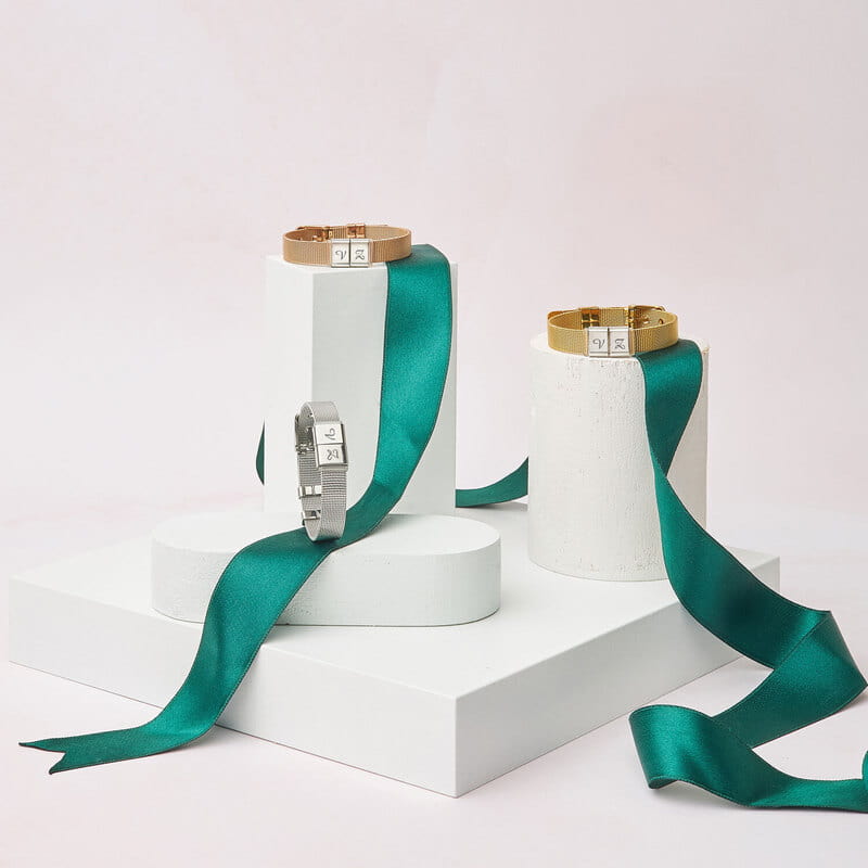 Sevgili Harfler Özelleştirilebilir Örme Hasır Bileklik