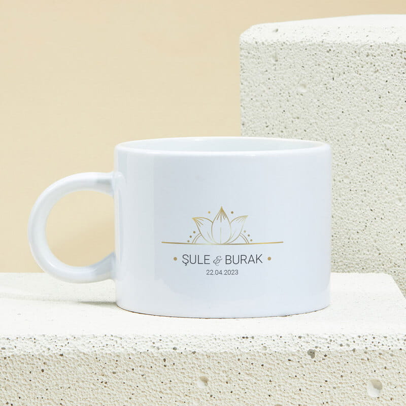Sevgililere Özel Floral Tasarımlı İsimli 2'li Kahve Fincanı Seti
