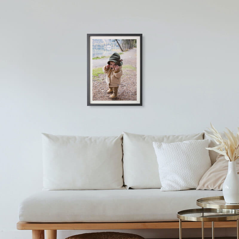 30x40 Paspartulu Siyah Çerçeve - Fotoğrafınıza Özel Duvar Yapışkanlı