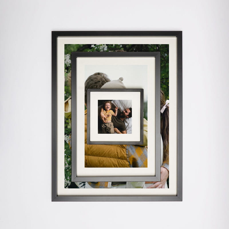 8 Parçalı Fotoğrafınıza Özel Paspartulu Siyah Çerçeve Seti