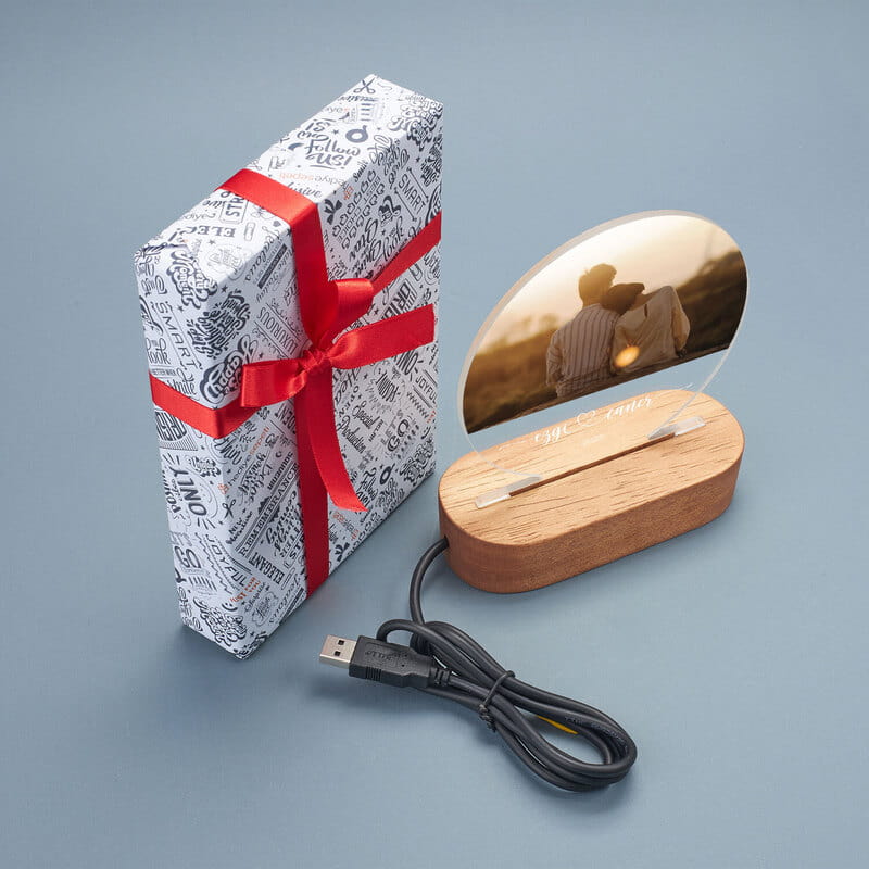 Fotoğraf ve İsim Özelleştirmeli Dekoratif Led Lamba