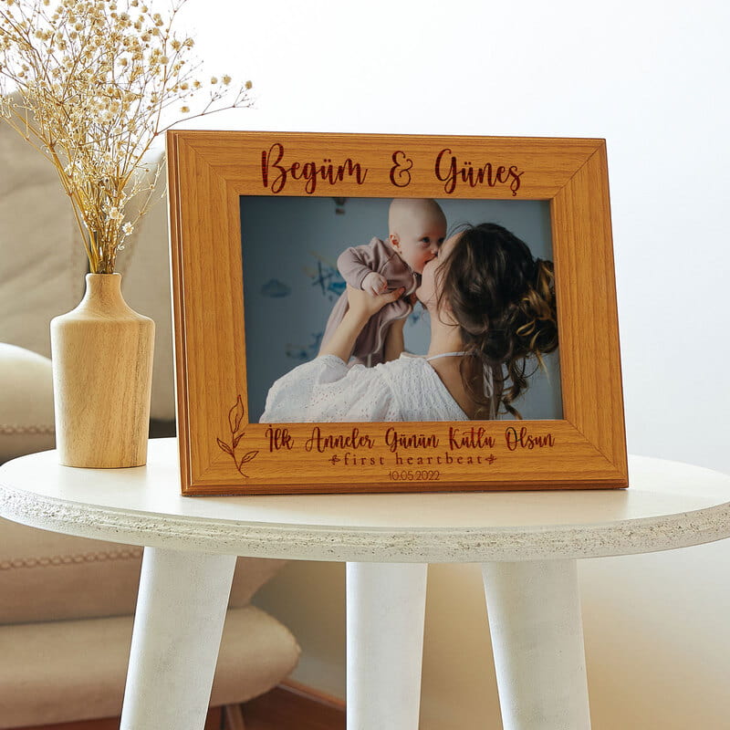 İlk Anneler Günü Hediyesi İsim Yazılı Ahşap Çerçeve