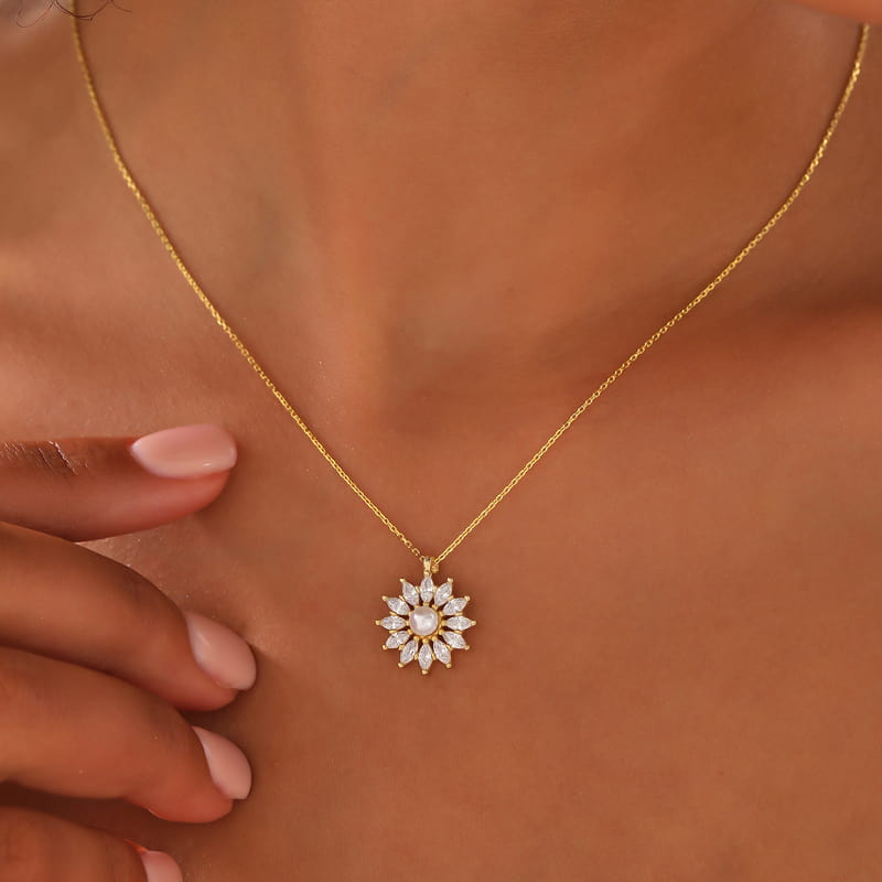 İnci Taşlı Çiçek Gümüş Kolye