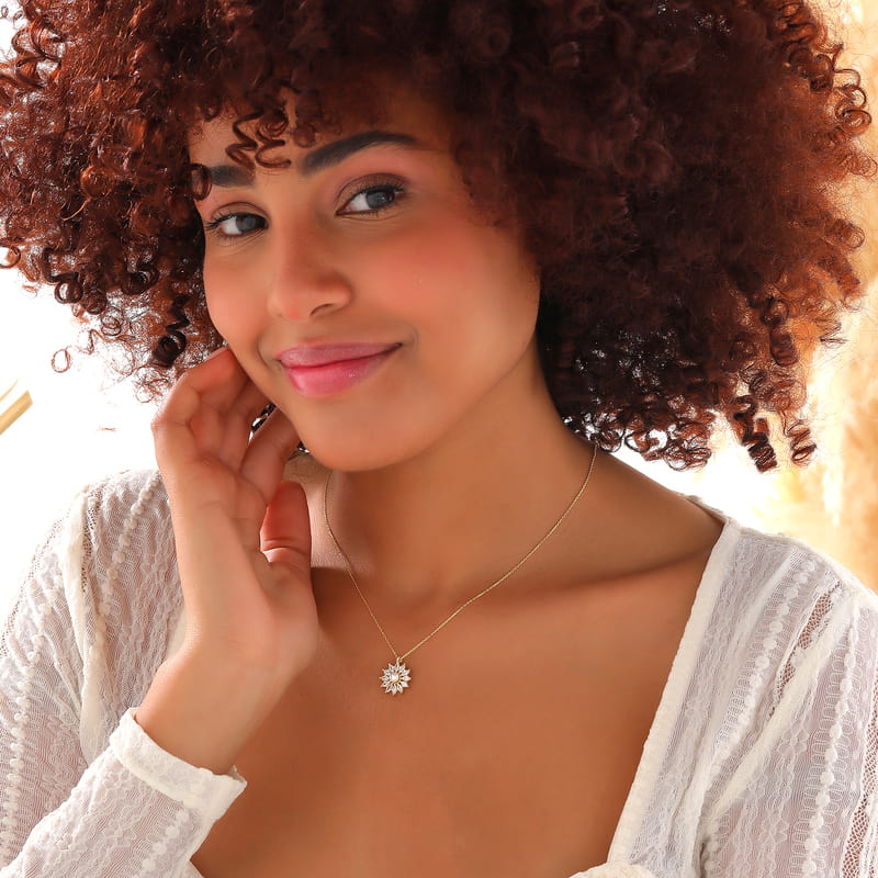 İnci Taşlı Çiçek Gümüş Kolye