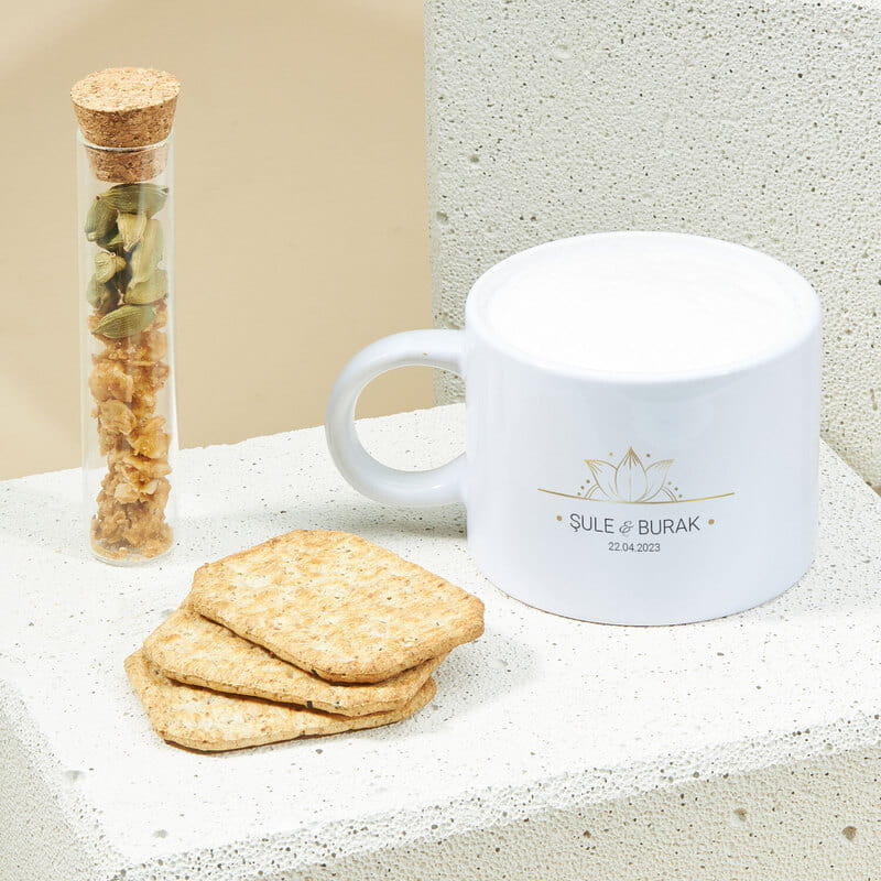 Kahve Sever Sevgiliye Özelleştirilebilir İsimli Fincan