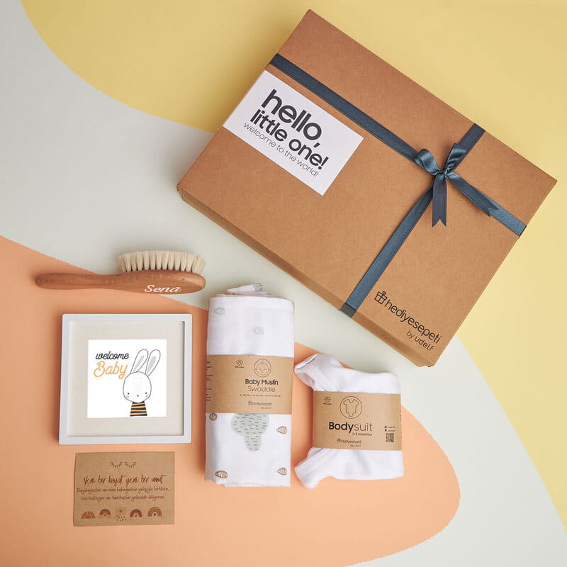 Kişiselleştirilmiş Bebek Tarağı, Body, Çerçeve, Müslin Bebek Hediye Kutusu