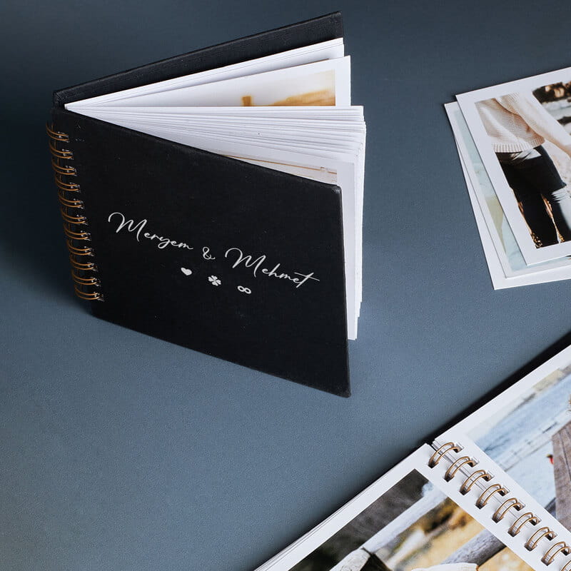 Minimal İsim Baskılı Fotoğraflı Albüm