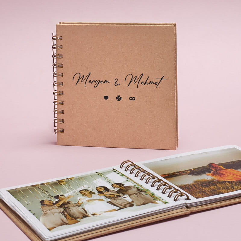 Minimal İsim Baskılı Fotoğraflı Albüm