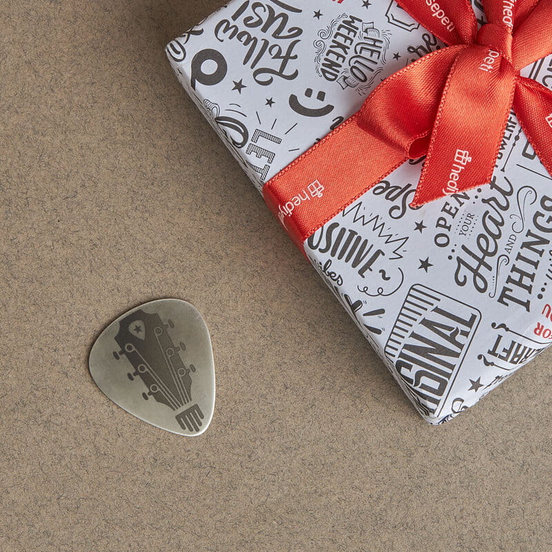 Özel Tasarım Gümüş Gitar Penası