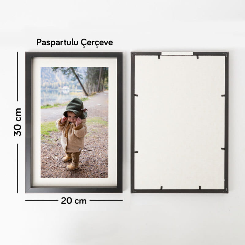 Paspartu Kenarlı Fotoğrafınıza Özel Yapışkanlı Siyah Çerçeve - 20x30