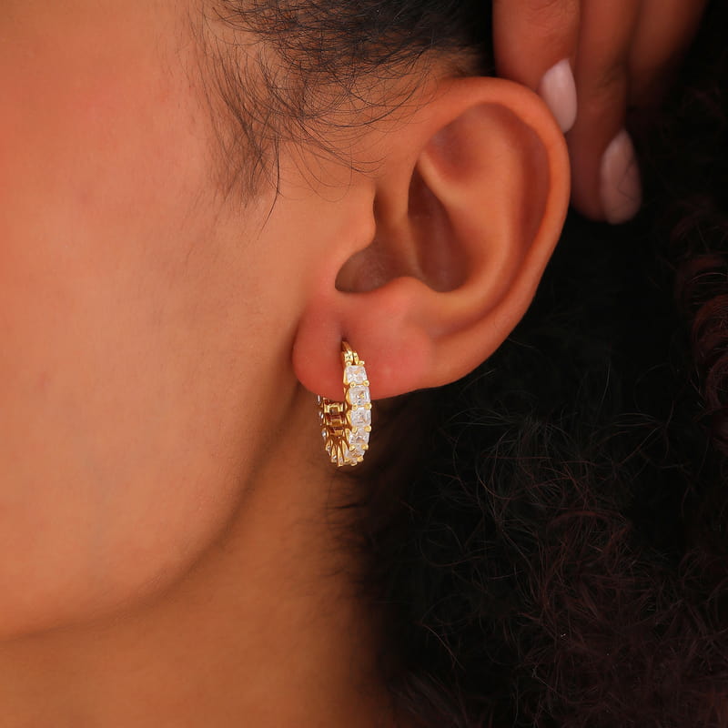 Sıralı Zirkon Taşlı Gümüş Halka Küpe