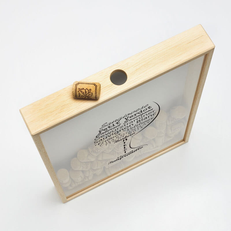 Tipografik Üzüm Çeşitleri Kadeh Tasarımlı Mantar Tıpa Kumbarası