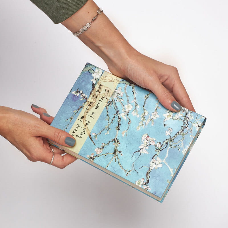 Van Gogh Badem Çiçeği Tasarımlı Kitap Görünümlü Defter