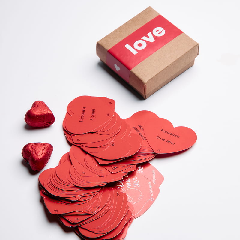 100 Dilde Seni Seviyorum Mesaj Kartları