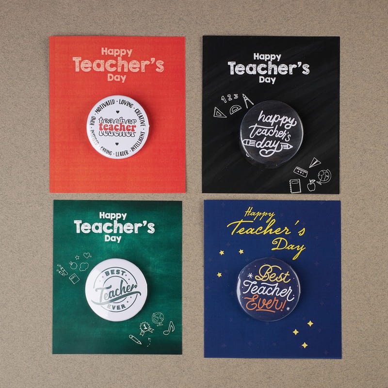 4'lü Rozet Hediyeli Öğretmenler Günü Hediye Kutusu