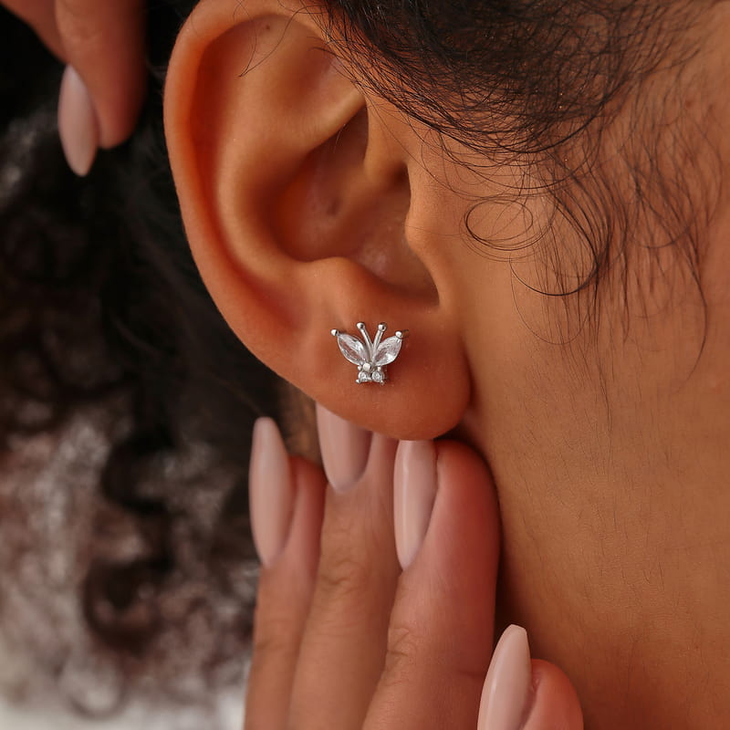 925 Ayar Gümüş Kelebek Küpe