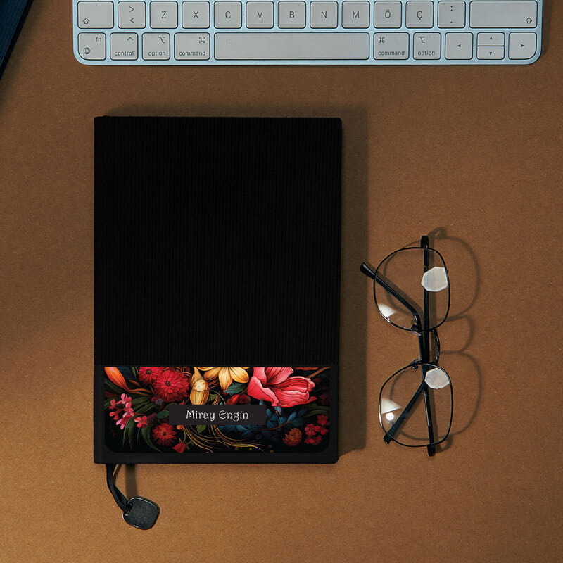 Floral Tasarımlı İsme Özel Deri Kapaklı Defter