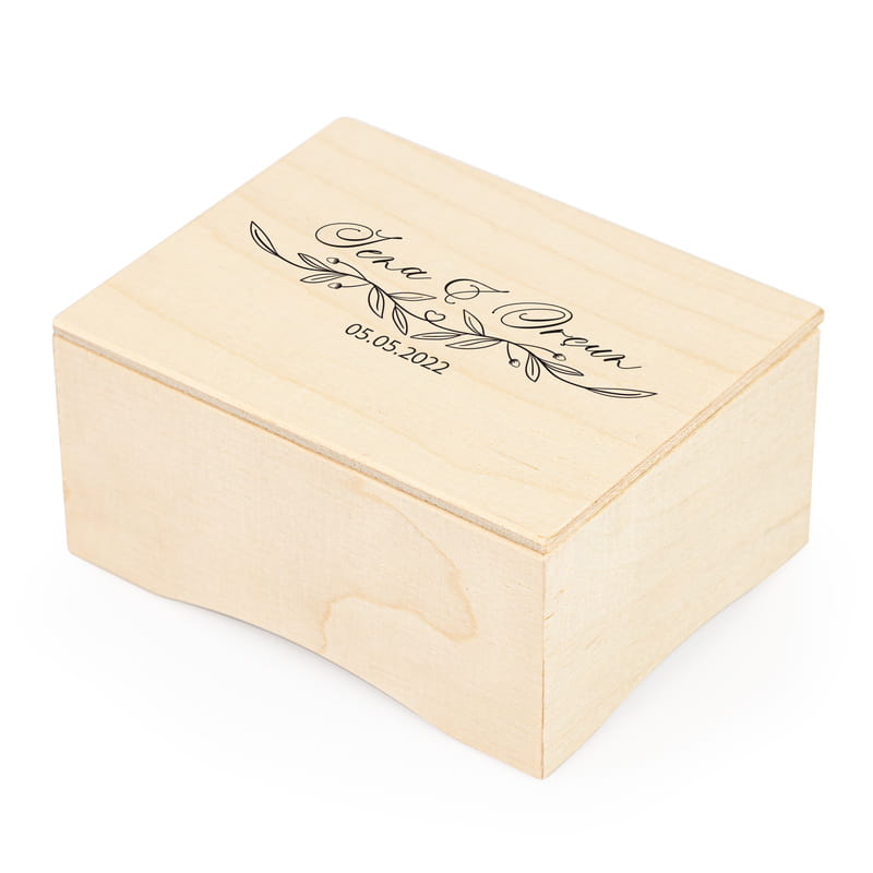 İsim ve Tarih Baskılı Ahşap Müzik Kutusu