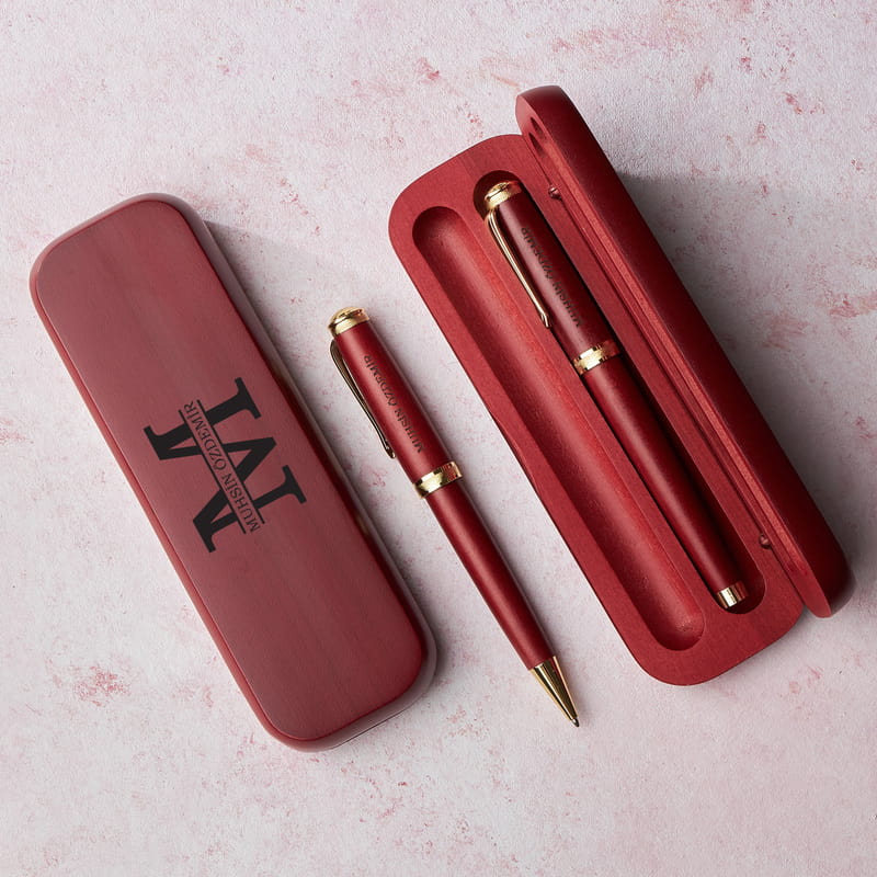 İsme Özel Ahşap Kalem Seti