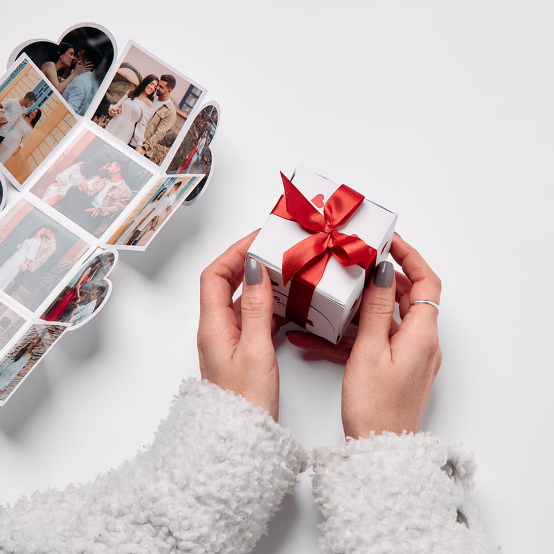İsme Özel Kolye Hediyeli Kalp Kalbe Fotoğraflı Kutu