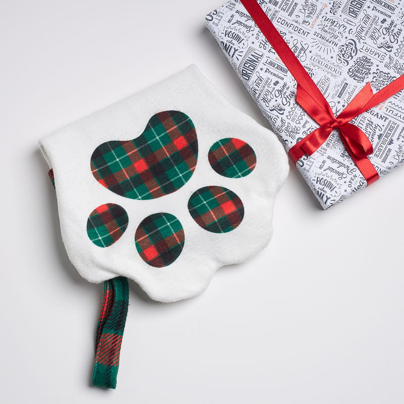 Kişiselleştirilebilir Pati Tasarımlı Şömine Noel Çorabı