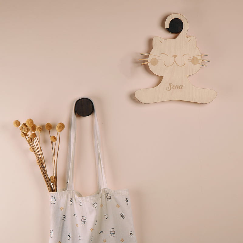 Kişiye Özel Hayvan Figürlü Bebek Giysi Askısı