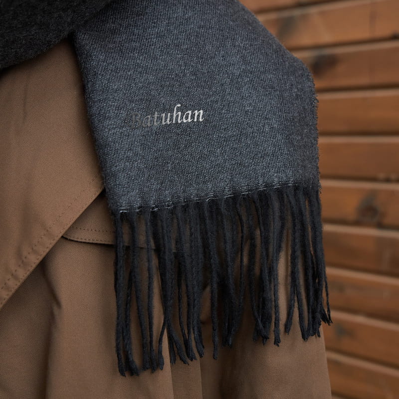 Kişiye Özel İsim Nakışlı Erkek Atkısı