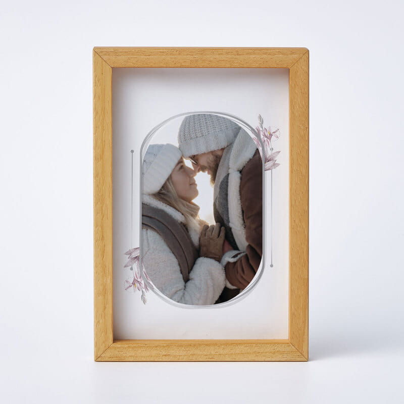 Kişiye Özel Suluboya Floral Ahşap Fotoğraf Çerçevesi