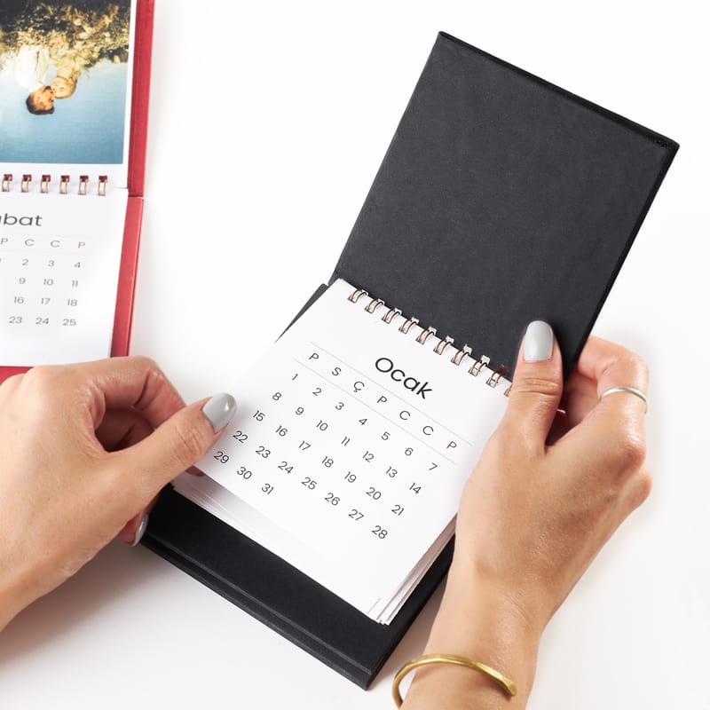 Kişiye Özel 2026 Yapraklı Masa Takvimi - 11x13 cm