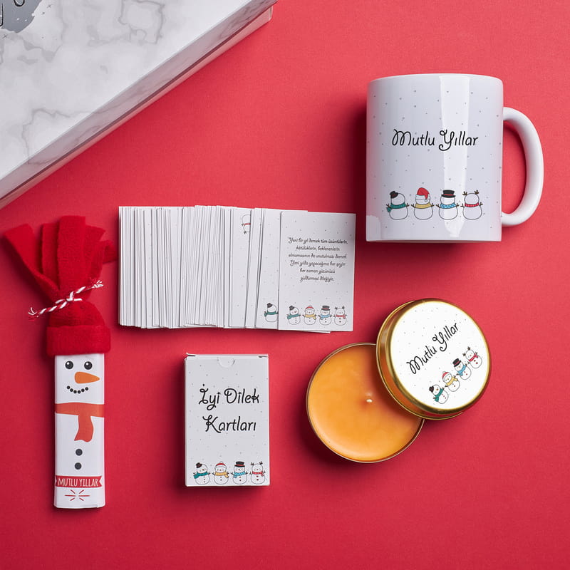 Kupa Bardak Özelleştirmeli Yeni Yıl Hediye Kutusu