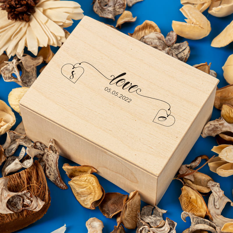 Love Harf Tasarımlı Müzik Kutusu