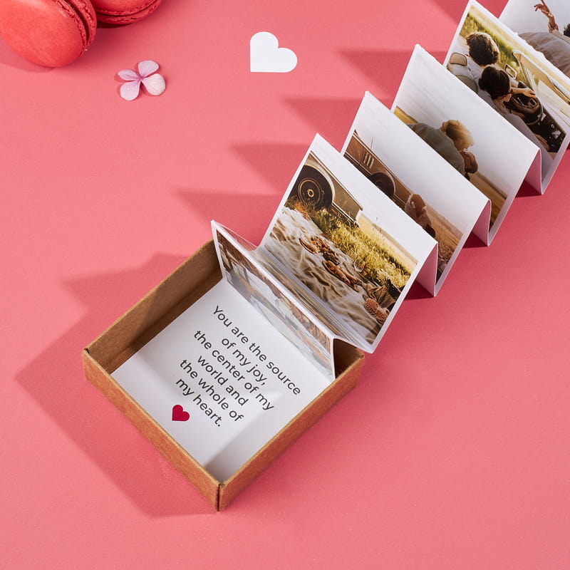 Love Tasarımlı Akordiyon Fotoğraf Kutusu