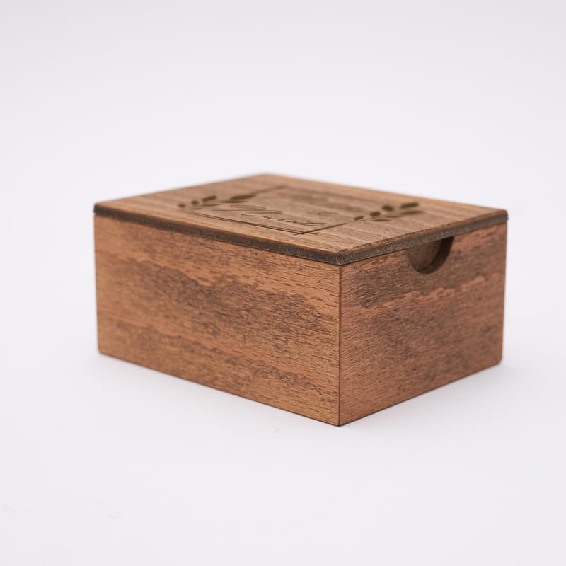 Mutlu Anlarımız 70 Fotoğraflı İsme Özel Ahşap Fotoğraf Kutusu