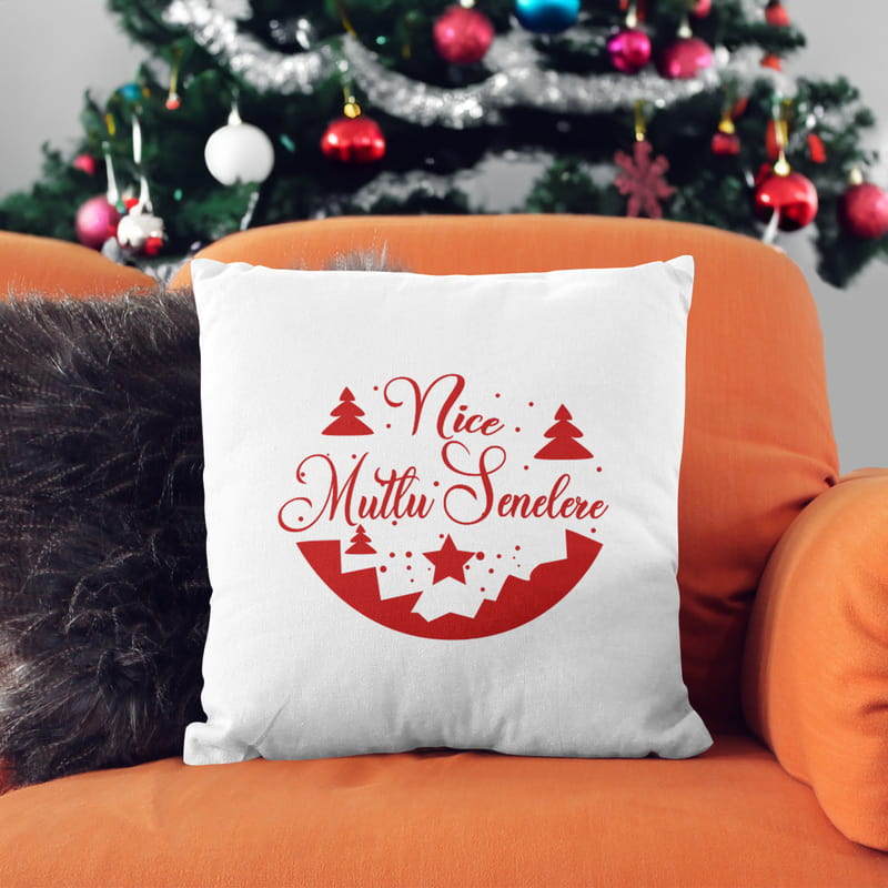 Nice Mutlu Senelere Temalı Kare Yastık