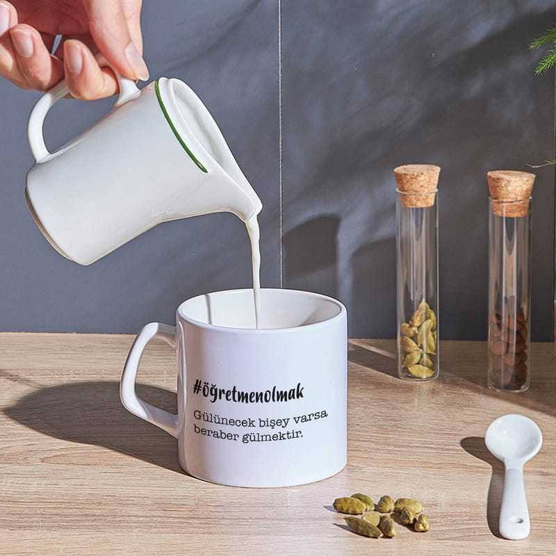 Öğretmen Olmak Kelime Anlamlı Kupa Bardak