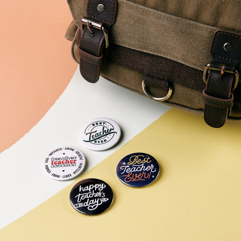Öğretmenler Gününe Özel 4'lü Rozet Set