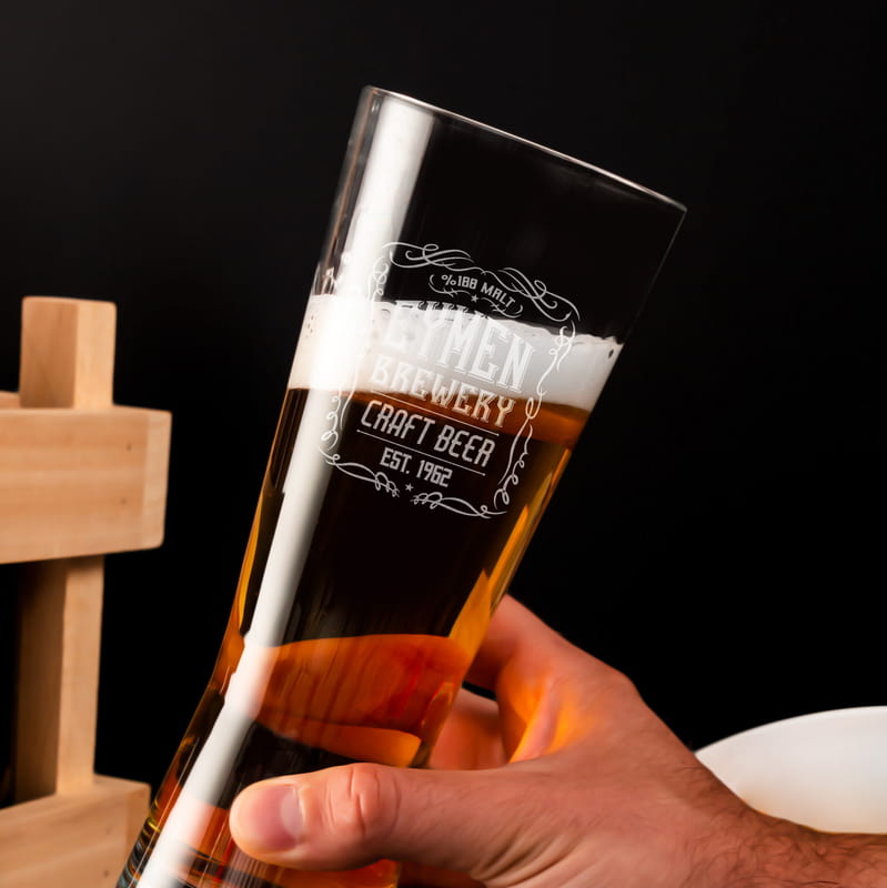 Retro Tasarımlı Prag Bira Bardağı