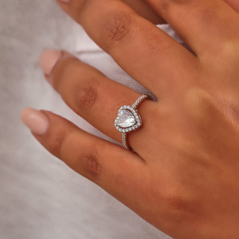 Tektaş Kalp Tasarımlı Kolye Yüzük Küpe Takı Seti