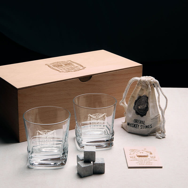 Yeni Yaş Hediyesi Kişiye Özel Texas 2li Viski Kadeh Seti