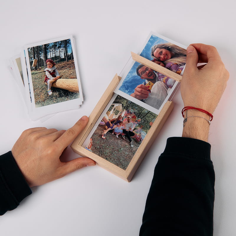 30 Fotoğraflı Çoklu Anı Masaüstü Fotoğraf Kutusu