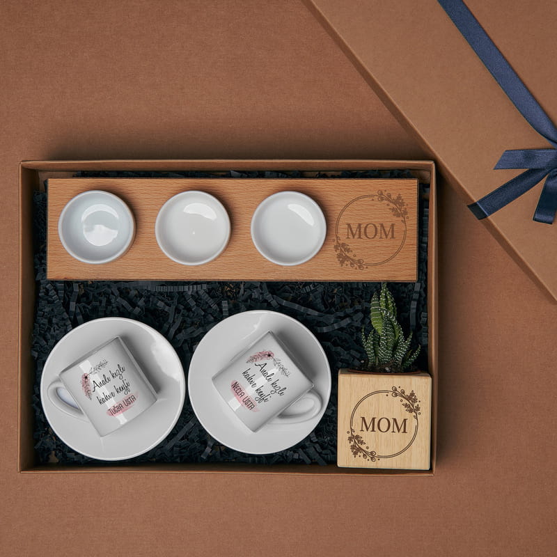 Anne Kızlı Kahve Keyfi Hediye Kutusu