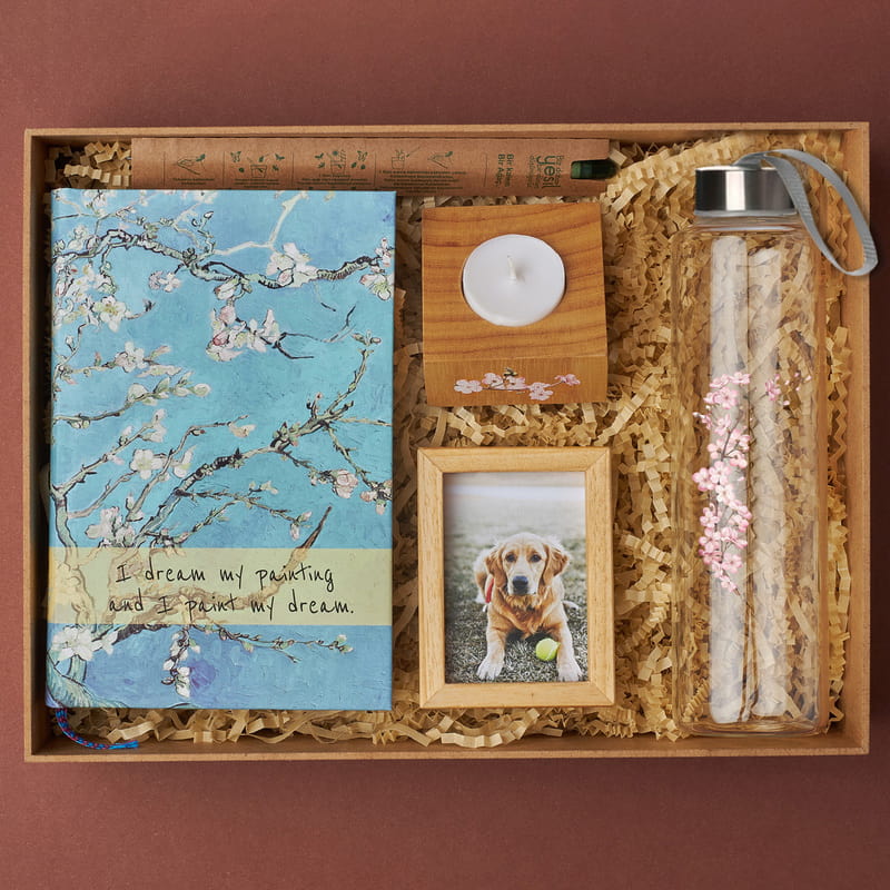 Badem Çiçeği Hediye Kutusu