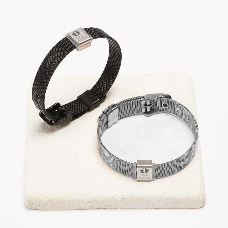 Bebek Ayak İzi Tasarımlı Tarih ve İsim Özelleştirmeli 2'li Anne & Baba Bilekliği