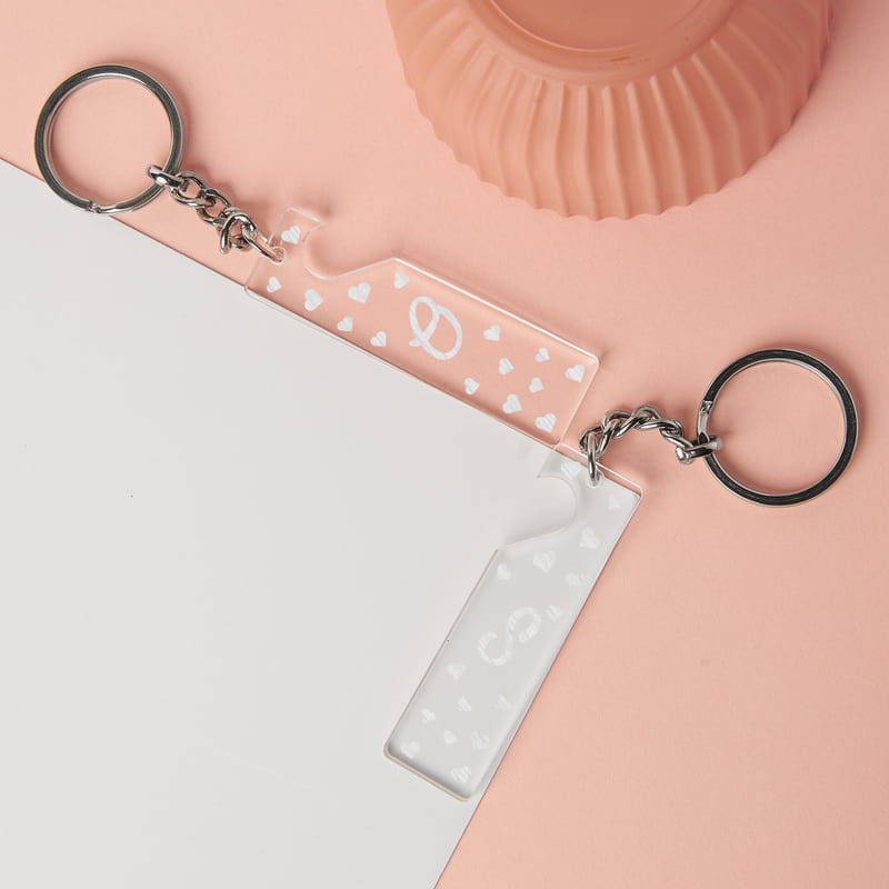 Birleşen Kalpler Harf Özelleştirmeli 2'li Sevgili Anahtarlığı