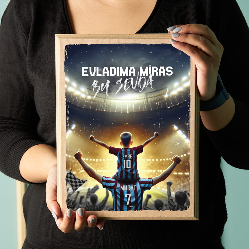Bordo Mavi Taraftarlara Özel Baba Evlat Tasarımlı İsimli Ahşap Tablo