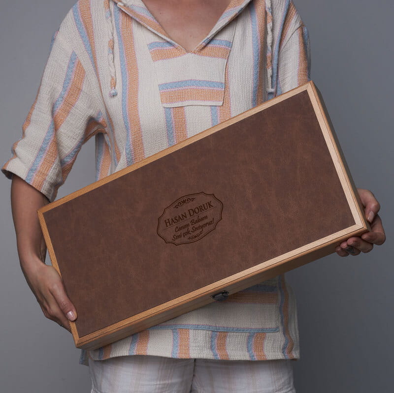 Canım Babama İsim ve Mesaj Özelleştirmeli Deri Kaplama Kayın Tavla