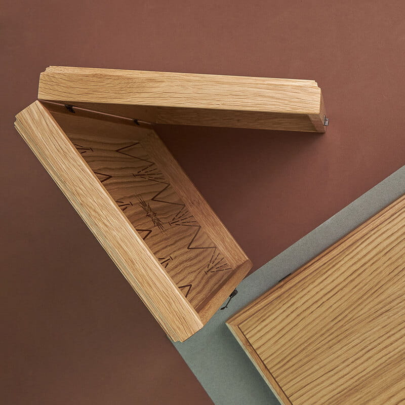 El Yazısı İsimli Fugalı Meşe Tavla Seti