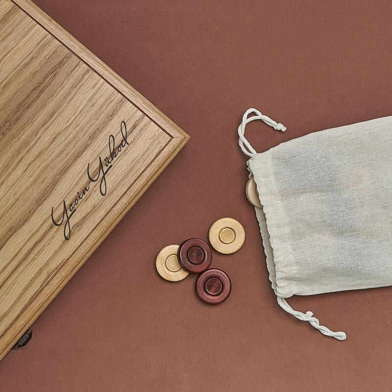 El Yazısı İsimli Fugalı Meşe Tavla Seti