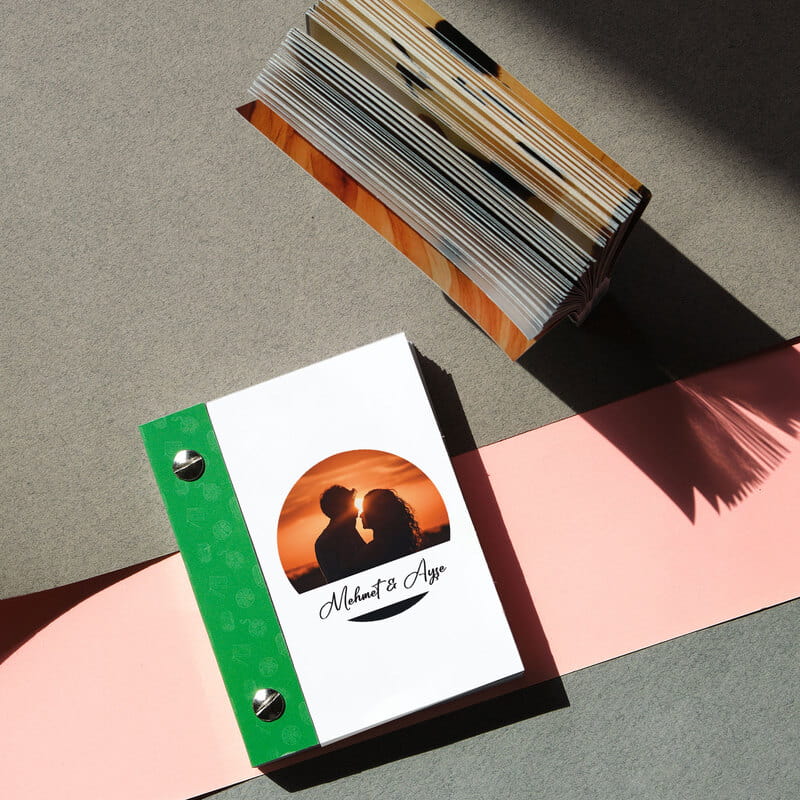 İsim ve Fotoğraf Özelleştirmeli Hareketli Flip Book